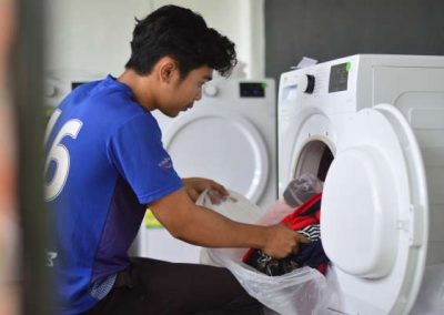 dobi layan diri