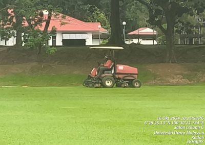 Penyelenggaraan padang